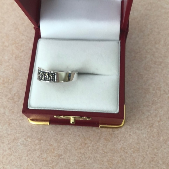 Marcasite Sterling Silver Ornate Ring - Picture 3 of 5